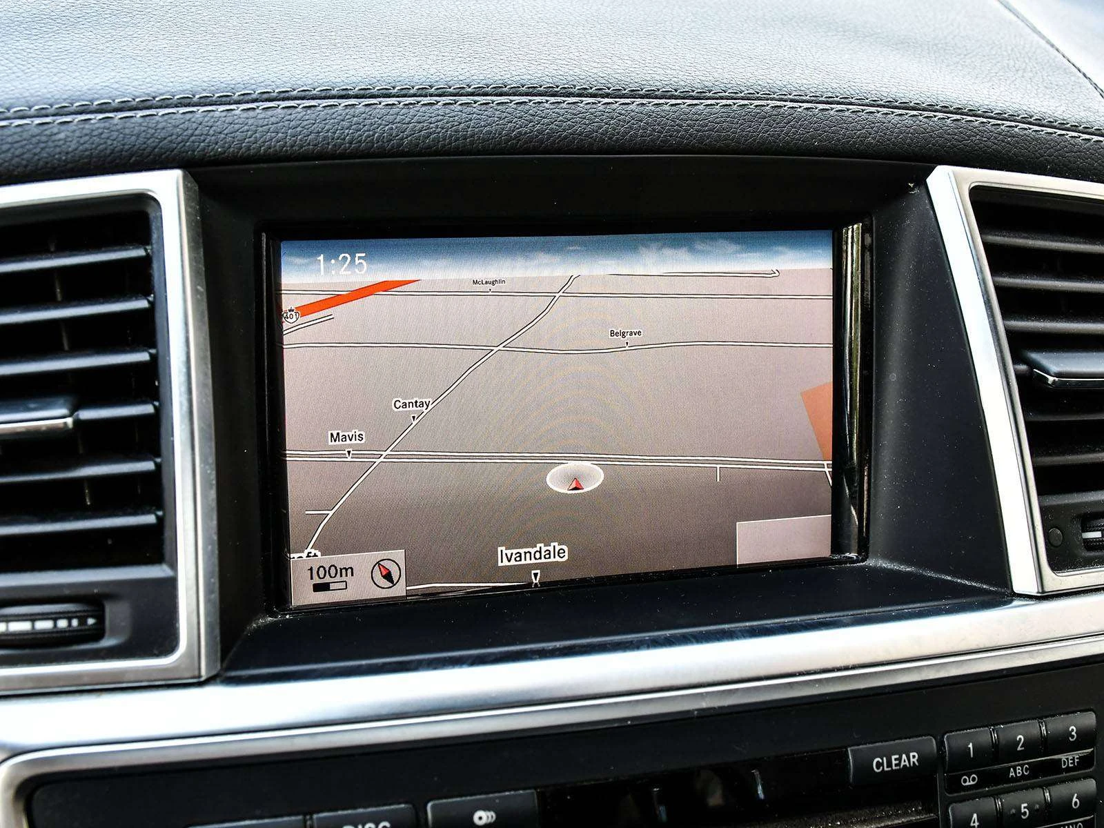 Mercedes-Benz GL GL 350| 1OWNER | 29 SERVICES | CLEAN CARFAX | , снимка 15 - Автомобили и джипове - 56017778