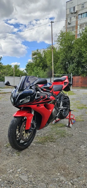 Обява за продажба на Honda Cbr 1000RR ~8 199 лв. - изображение 1