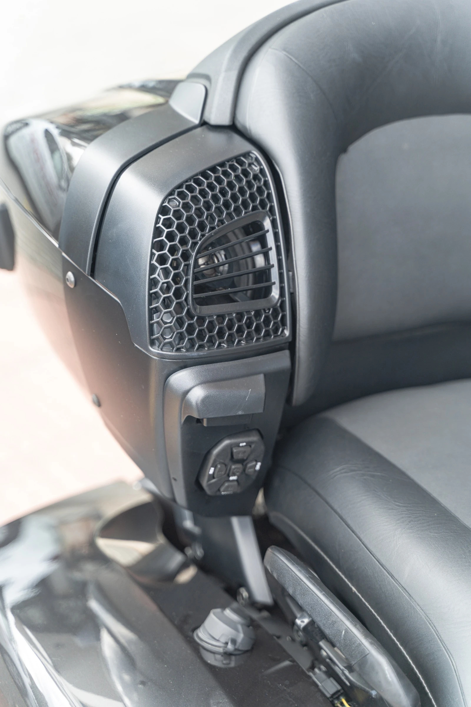 Yamaha XV 1900 Star Venture, снимка 6 - Мотоциклети и мототехника - 56431397