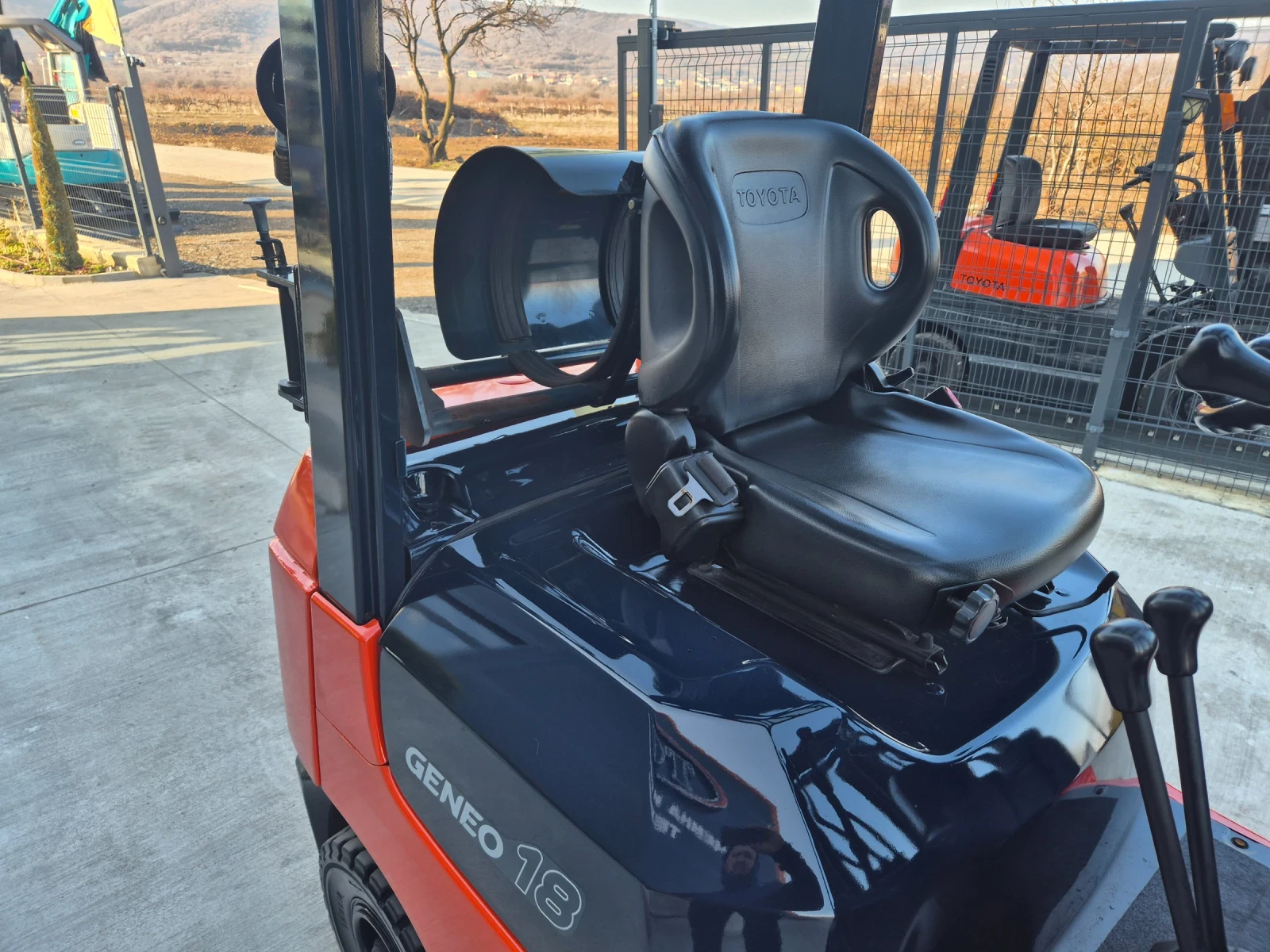  Toyota  +   /  / - | Mobile.bg   13