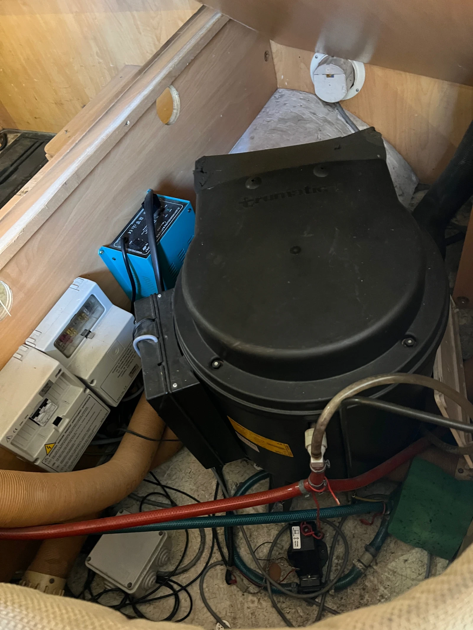 ������ Chausson Welcome55 | Mobile.bg � ����������� 13