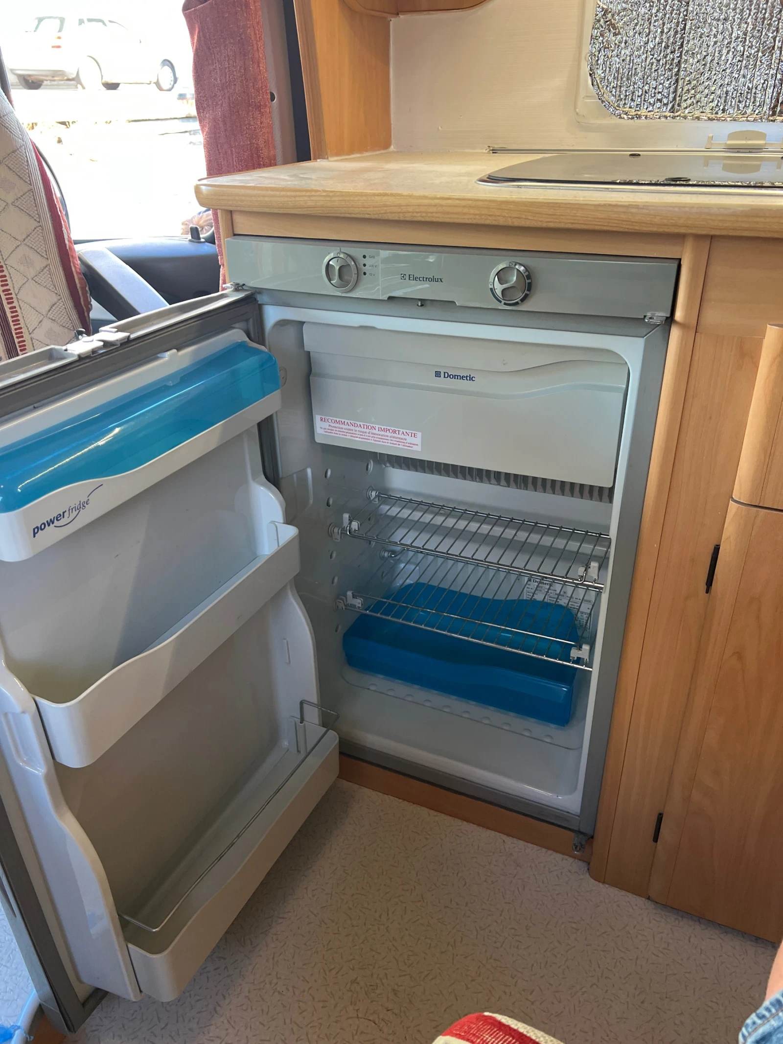 Кемпер Chausson Welcome55 - изображение 9