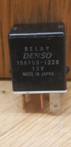 Реле Denso 156700-1020, снимка 1 - Части - 48737691