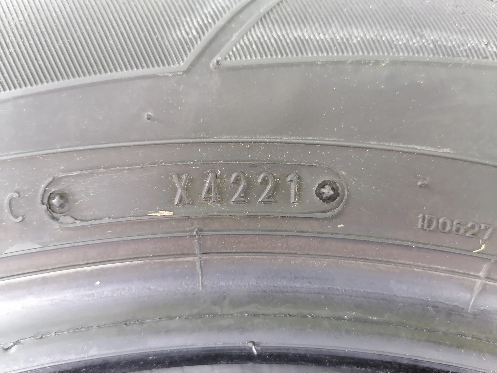 Гуми Летни 235/60R18, снимка 6 - Гуми и джанти - 54613019