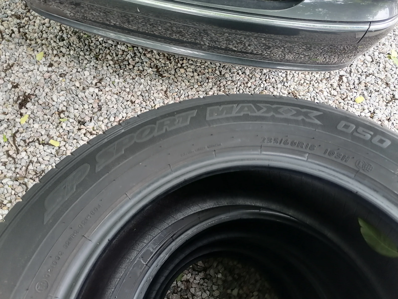 Гуми Летни 235/60R18, снимка 4 - Гуми и джанти - 54613019