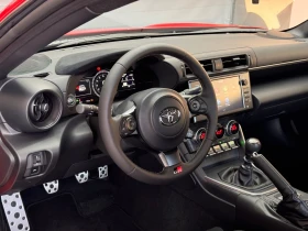 Toyota GR86, снимка 10
