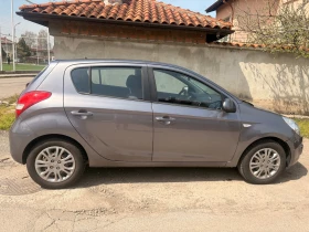 Hyundai I20, снимка 3