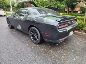 Dodge Challenger R/T* Перфектна, снимка 6