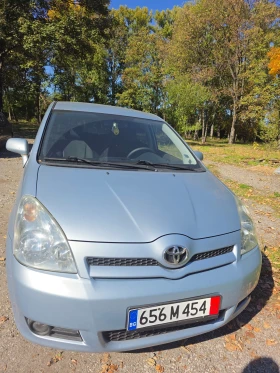 Toyota Corolla verso D4d , снимка 3