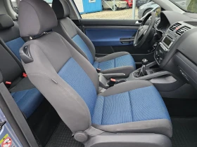 VW Golf 1.4i КЛИМАТИК РЕАЛНИ КИЛОМЕТРИ, снимка 13