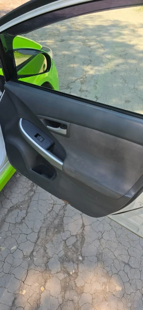 Toyota Prius | Mobile.bg    9