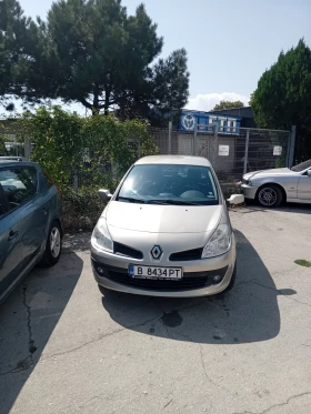 Renault Clio 1.2 бензин КЛИМАТИК - изображение 1