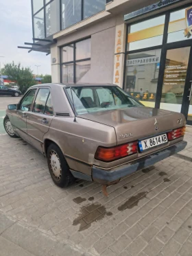 Mercedes-Benz 190 D - 2300 € - 14769501 6