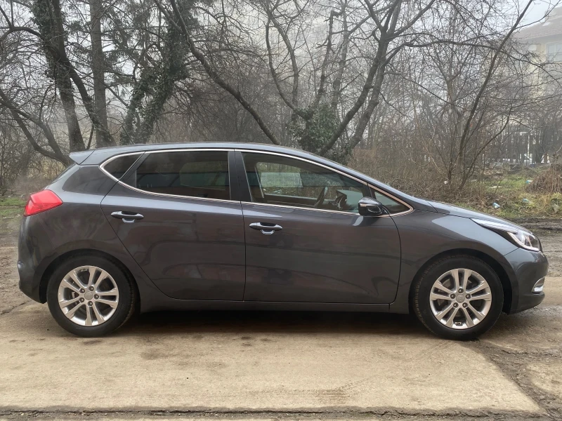 Kia Ceed GDI 135 k.c. , снимка 6 - Автомобили и джипове - 48924044