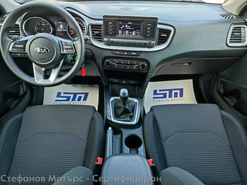 Kia Ceed SW 1.6 CRDi (116hp) MT6, снимка 11 - Автомобили и джипове - 49008604