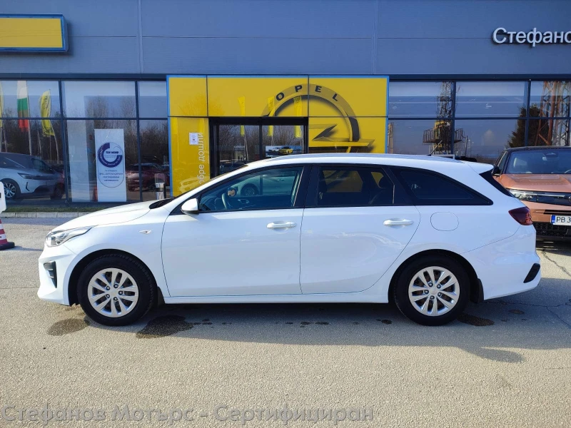 Kia Ceed SW 1.6 CRDi (116hp) MT6, снимка 4 - Автомобили и джипове - 49008604