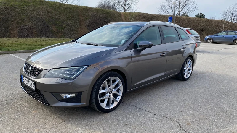 Seat Leon FR, снимка 3 - Автомобили и джипове - 52338529
