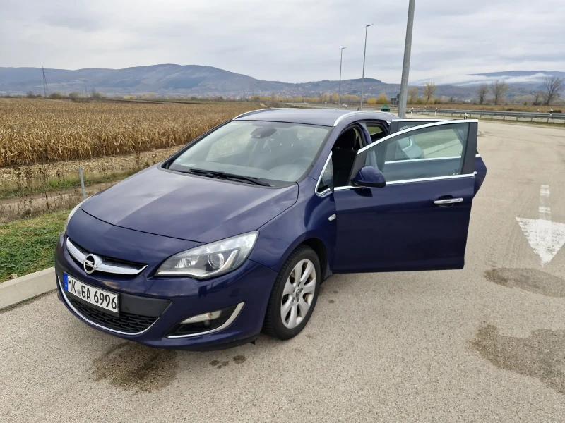 Opel Astra Opel Astra j, Sport tourer, 2.0 165ps , снимка 12 - Автомобили и джипове - 52471281