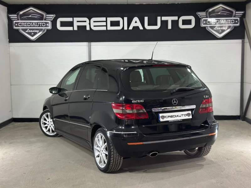 Mercedes-Benz B 200 Automatic, снимка 4 - Автомобили и джипове - 52552047