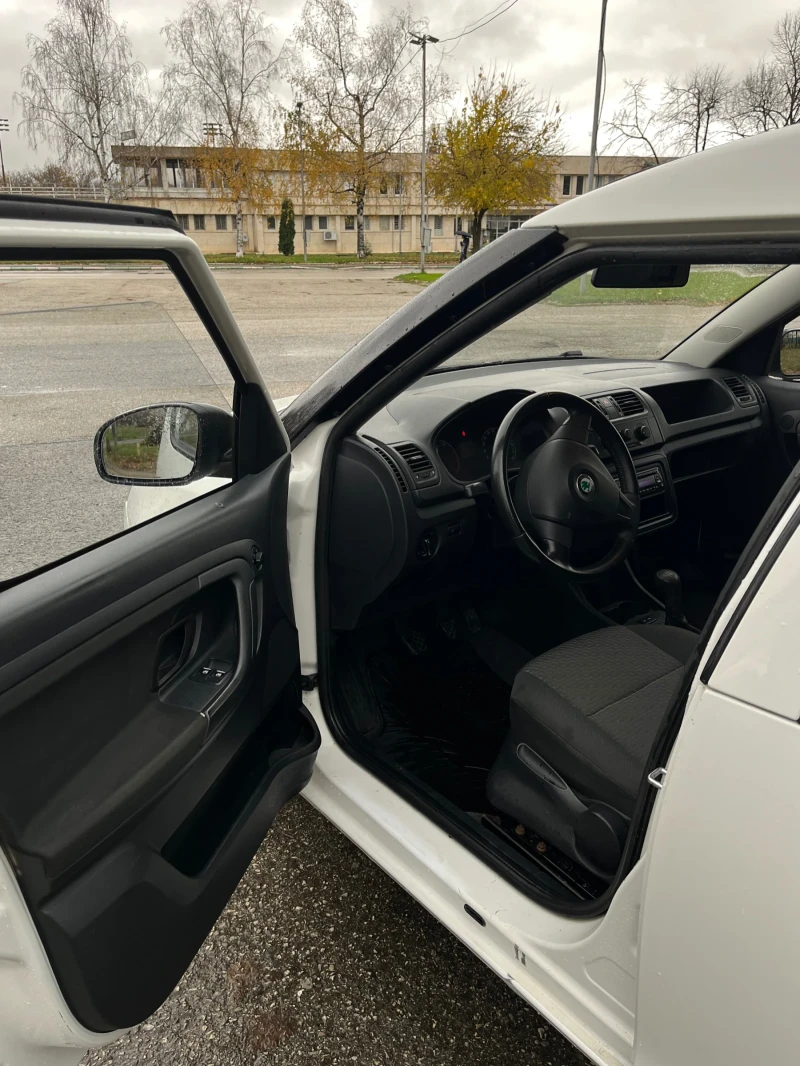 Skoda Praktik 1.4I, снимка 7 - Автомобили и джипове - 52593624