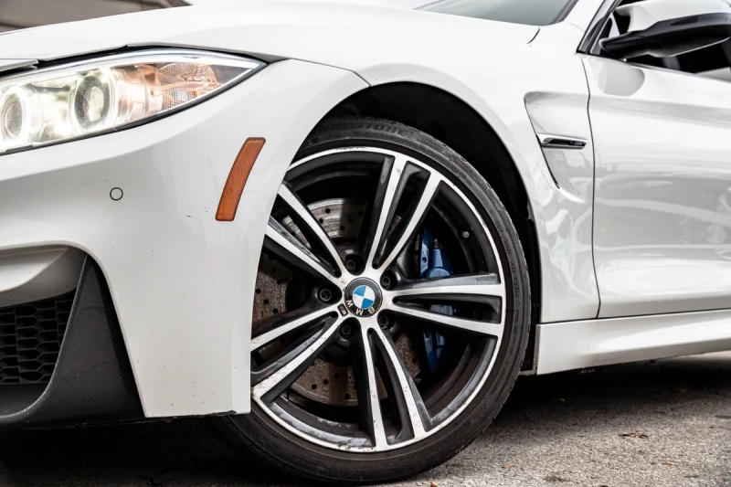 BMW M4 COUPE* Без инциденти* CARBON* НАВИ* Панорама, снимка 5 - Автомобили и джипове - 52733138