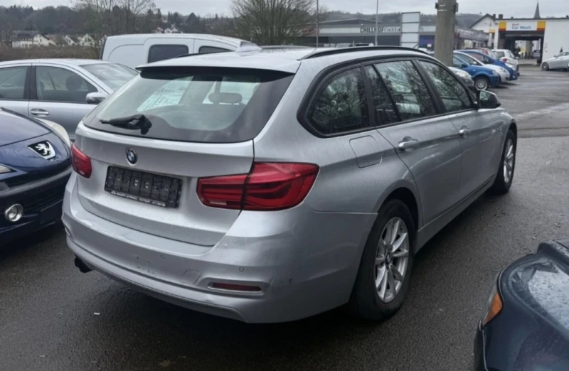 BMW 320 B47 X-drive, снимка 4 - Автомобили и джипове - 53206520