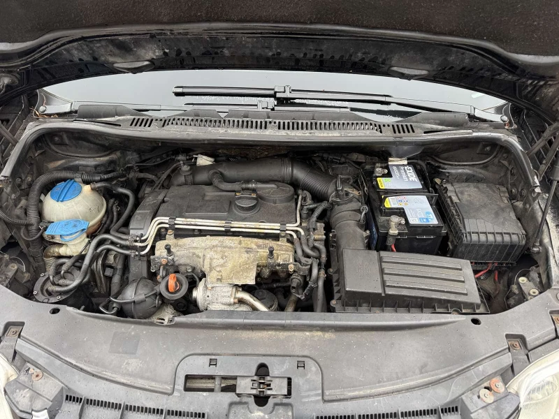 VW Touran 2.0Tdi 140ps., снимка 7 - Автомобили и джипове - 53462379