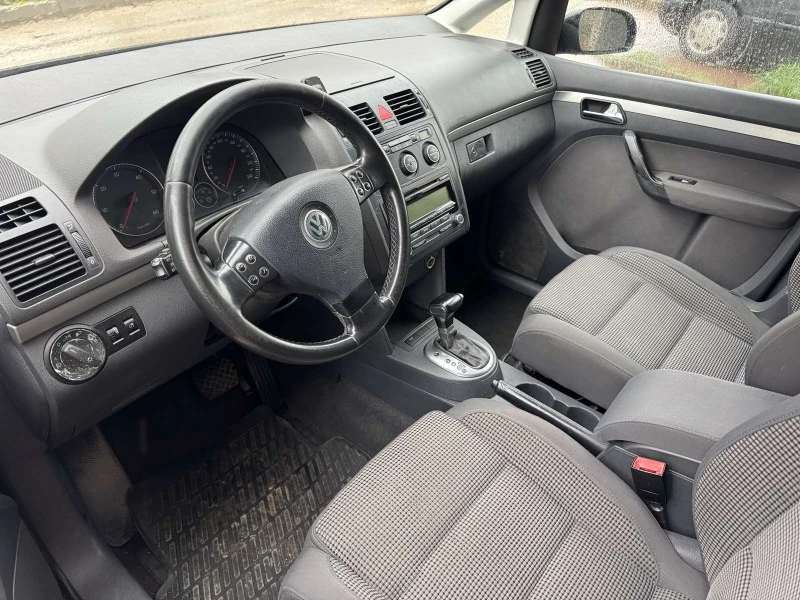 VW Touran 2.0Tdi 140ps., снимка 6 - Автомобили и джипове - 53462379