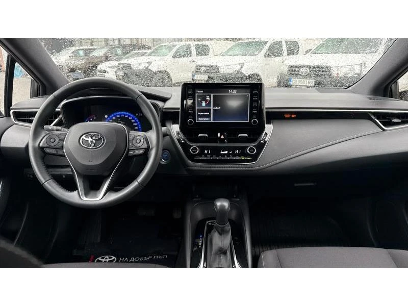 Toyota Corolla HB 1.8 HSD Executive - изображение 8