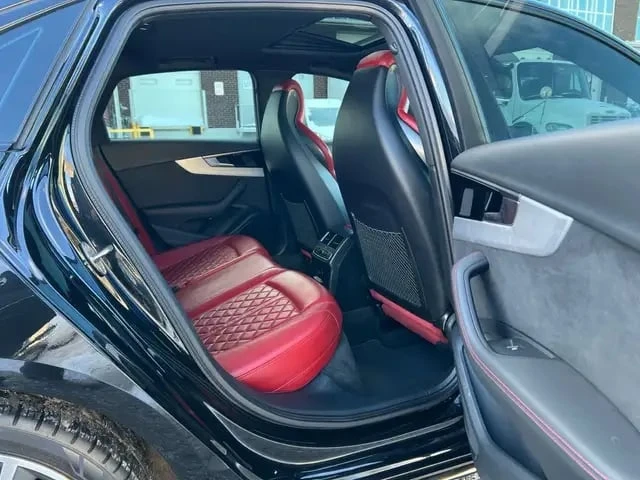 Audi S4 / Progressiv / Quattro AWD / ШИБИДАХ / ПОДГРЕВИ / , снимка 16 - Автомобили и джипове - 53306522