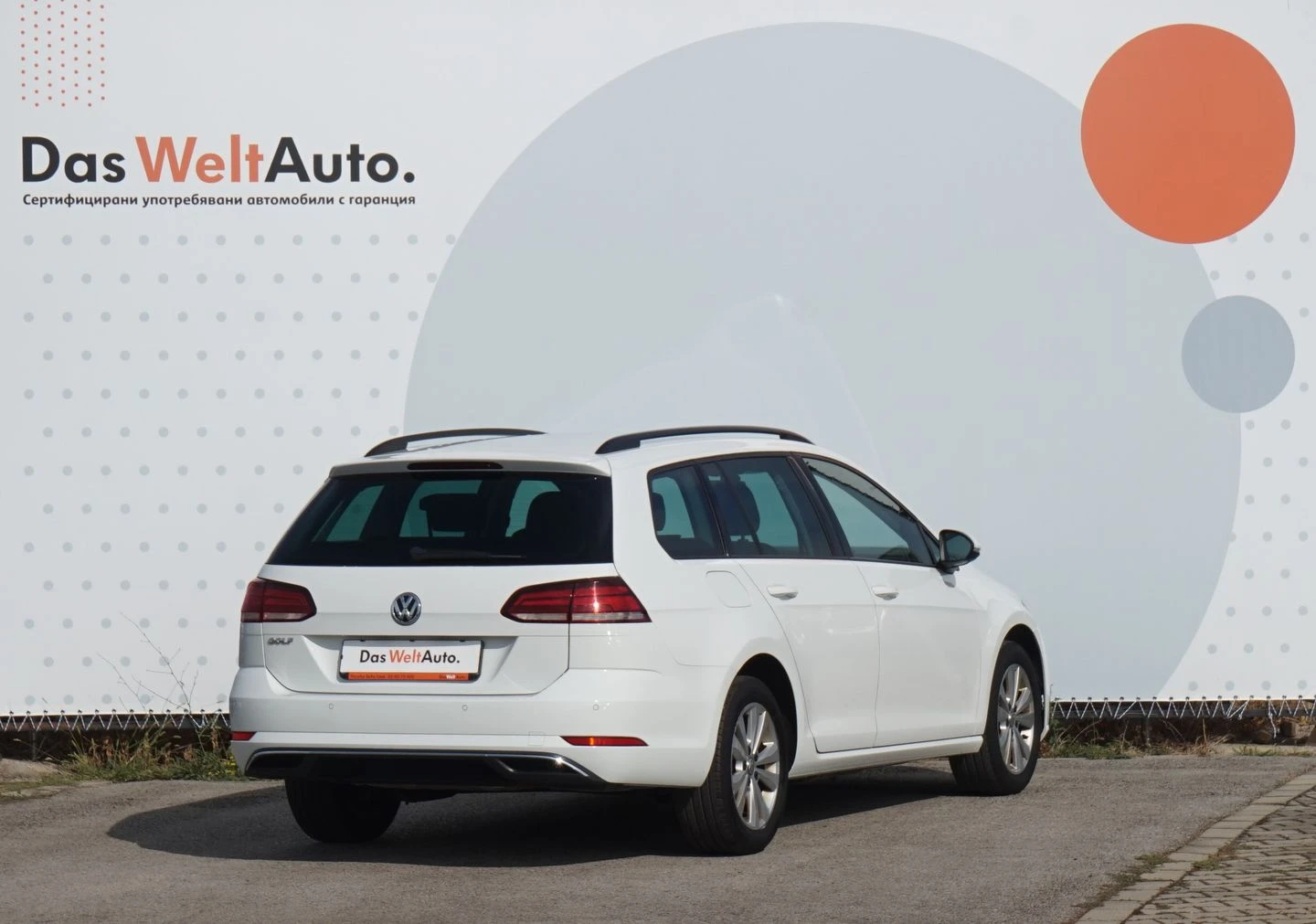 VW Golf Variant Comfortline 1.6TDI BMT - изображение 3