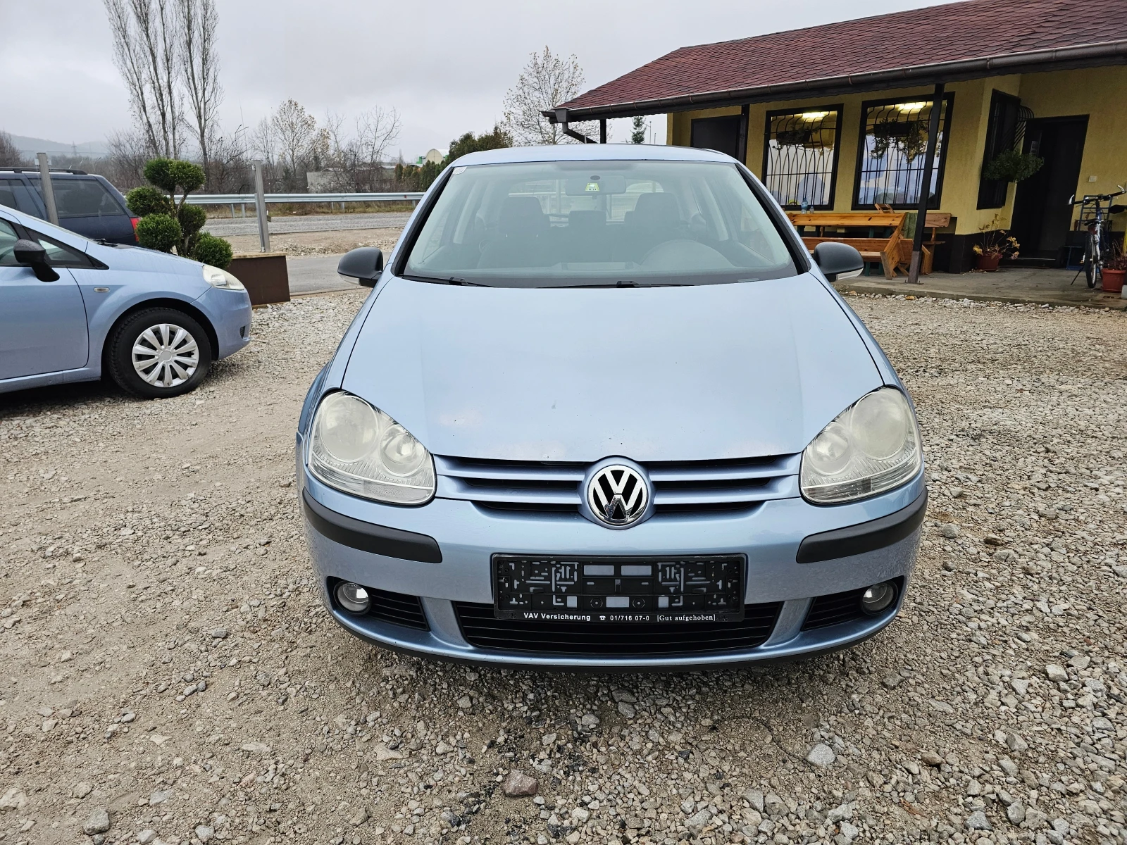 VW Golf 1.4i КЛИМАТИК РЕАЛНИ КИЛОМЕТРИ - изображение 8