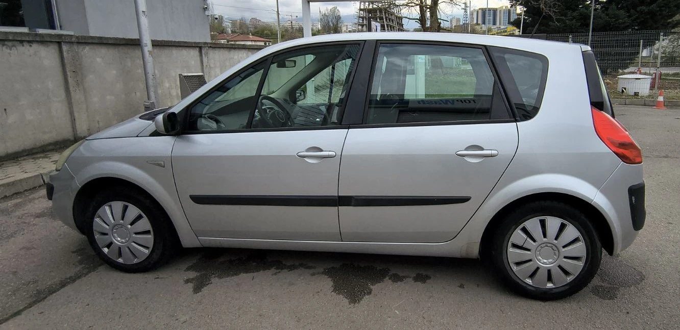 Renault Megane Scenic - изображение 3