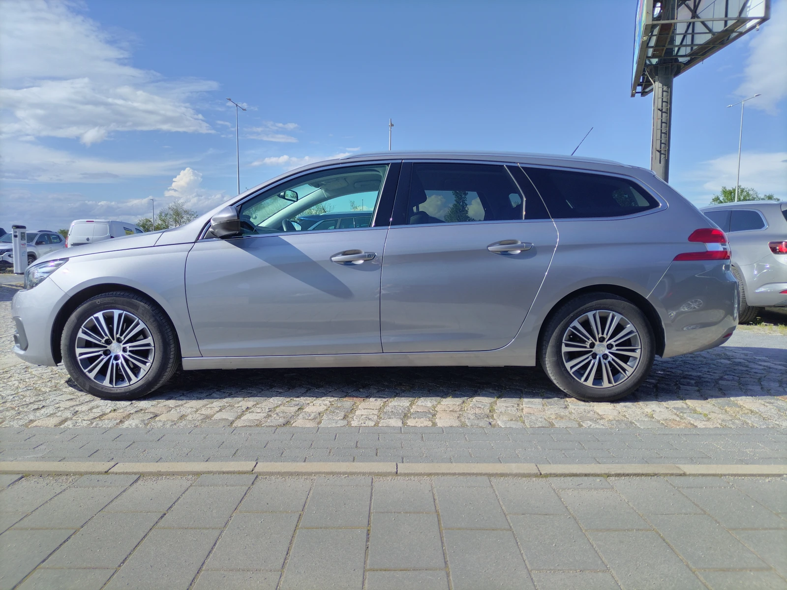 Peugeot 308 1.5 HDI/130к.с - изображение 4