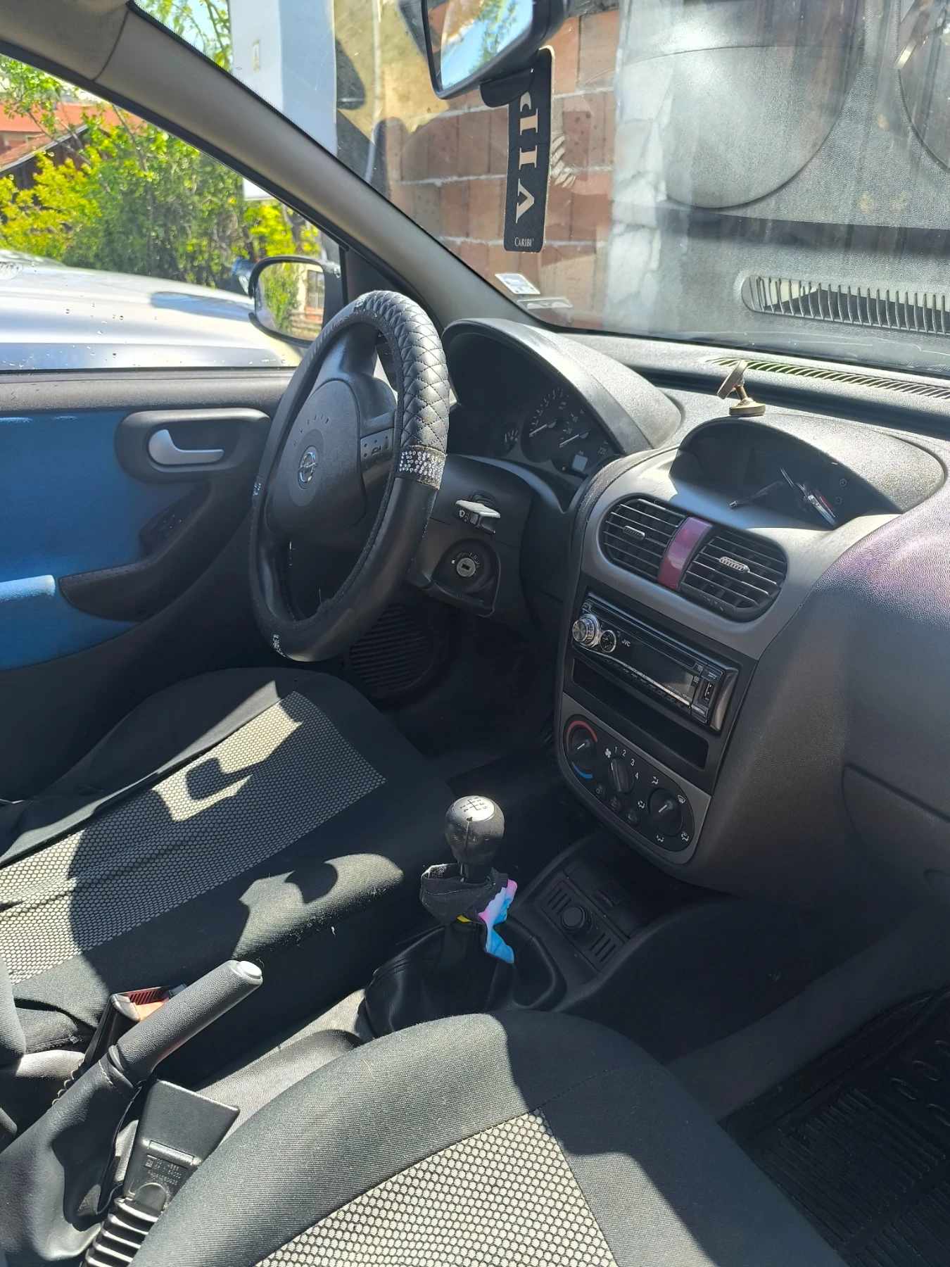 Opel Corsa  - изображение 5