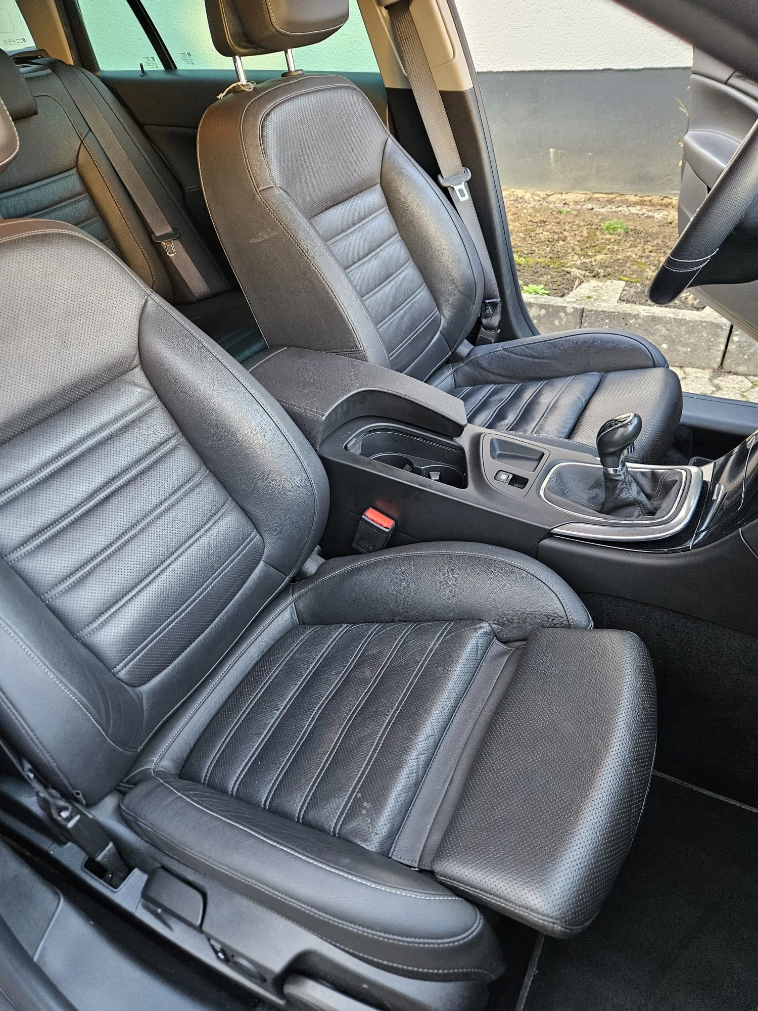 Opel Insignia  - изображение 7
