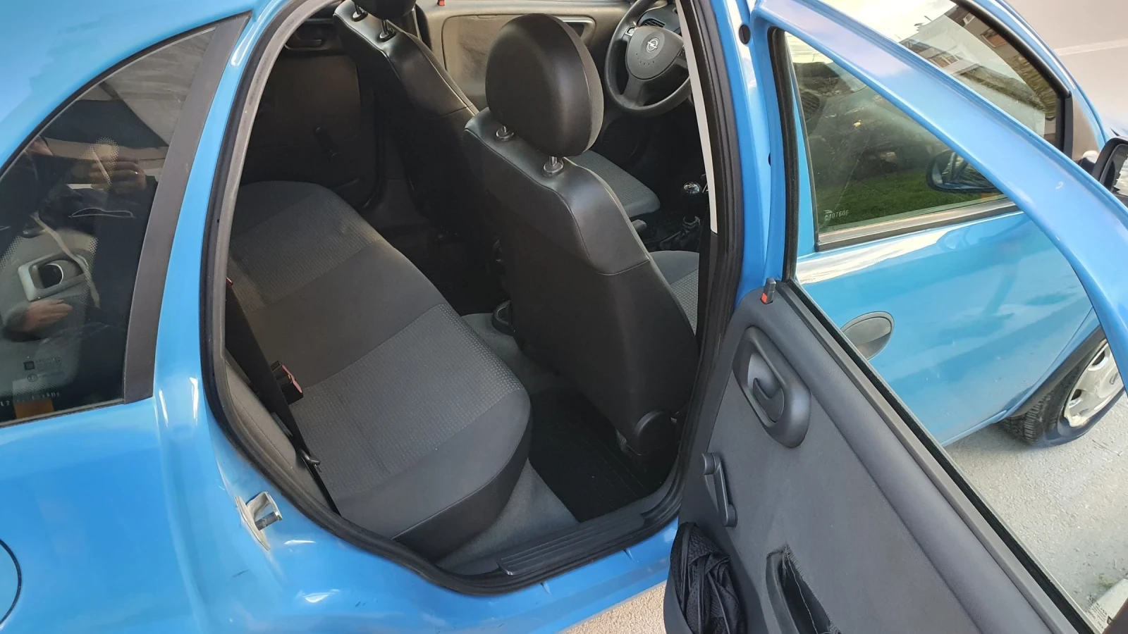Opel Corsa 1.2 - изображение 9