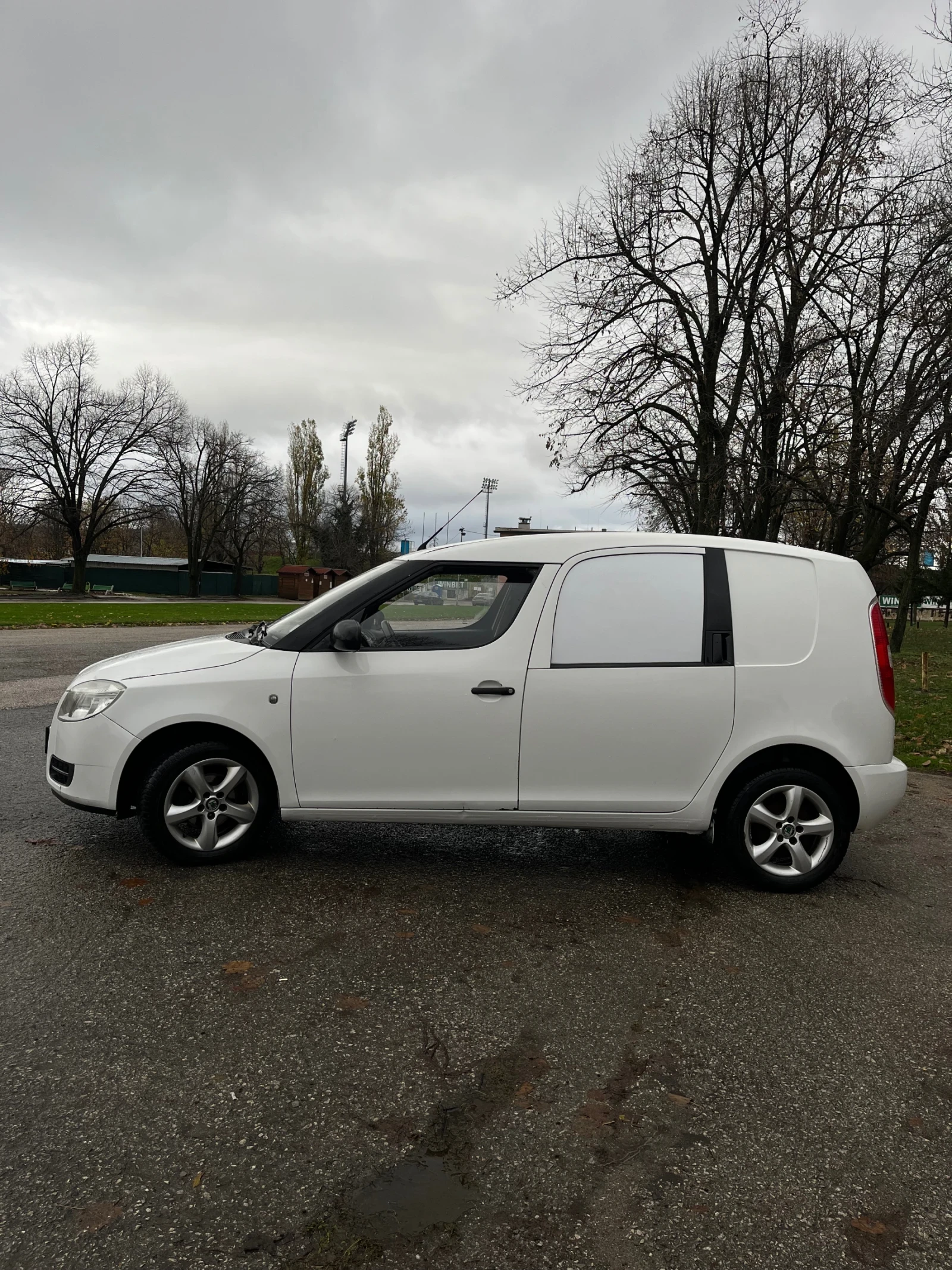 Skoda Praktik 1.4I - изображение 3