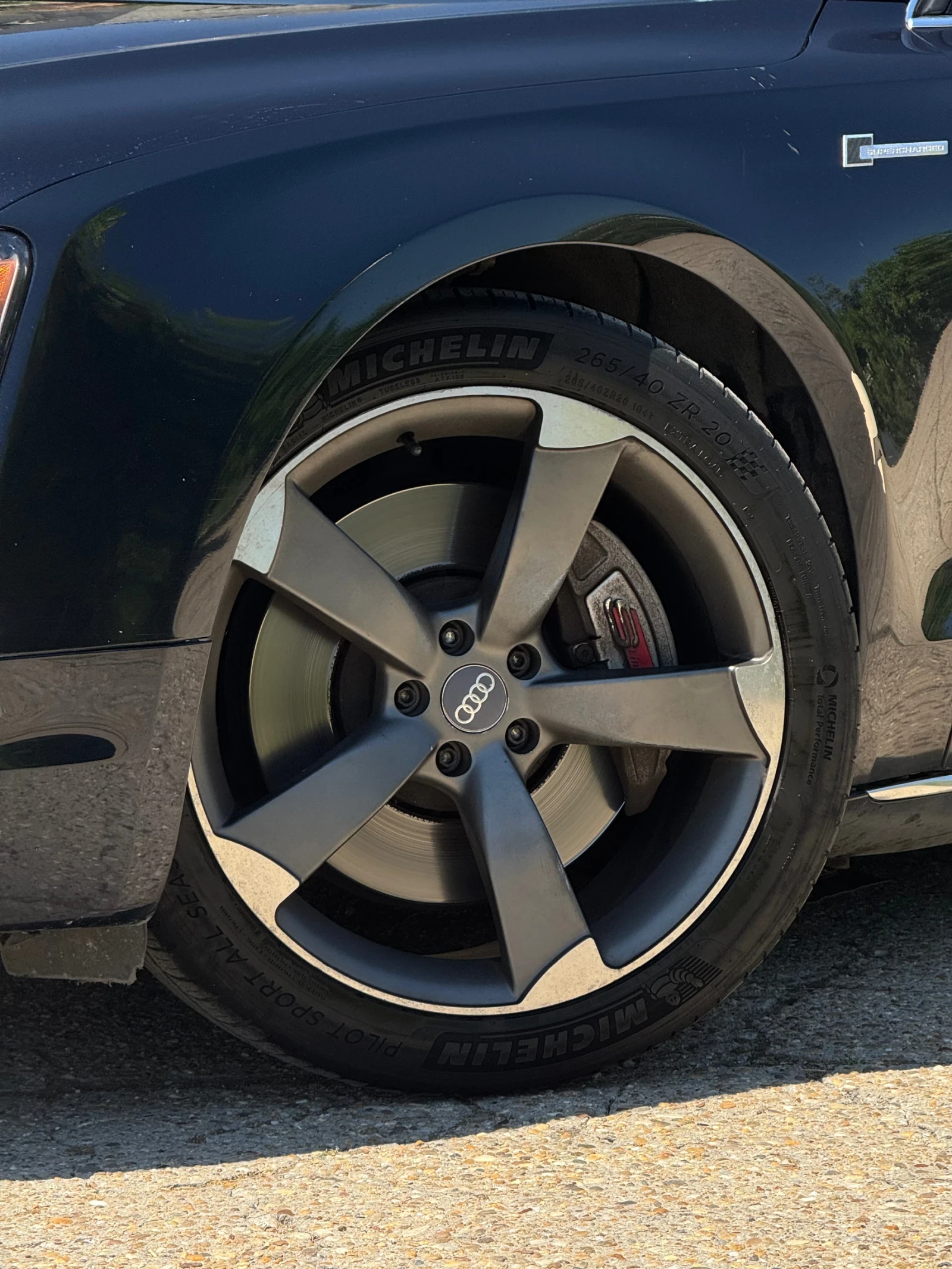 Audi A8  - изображение 7