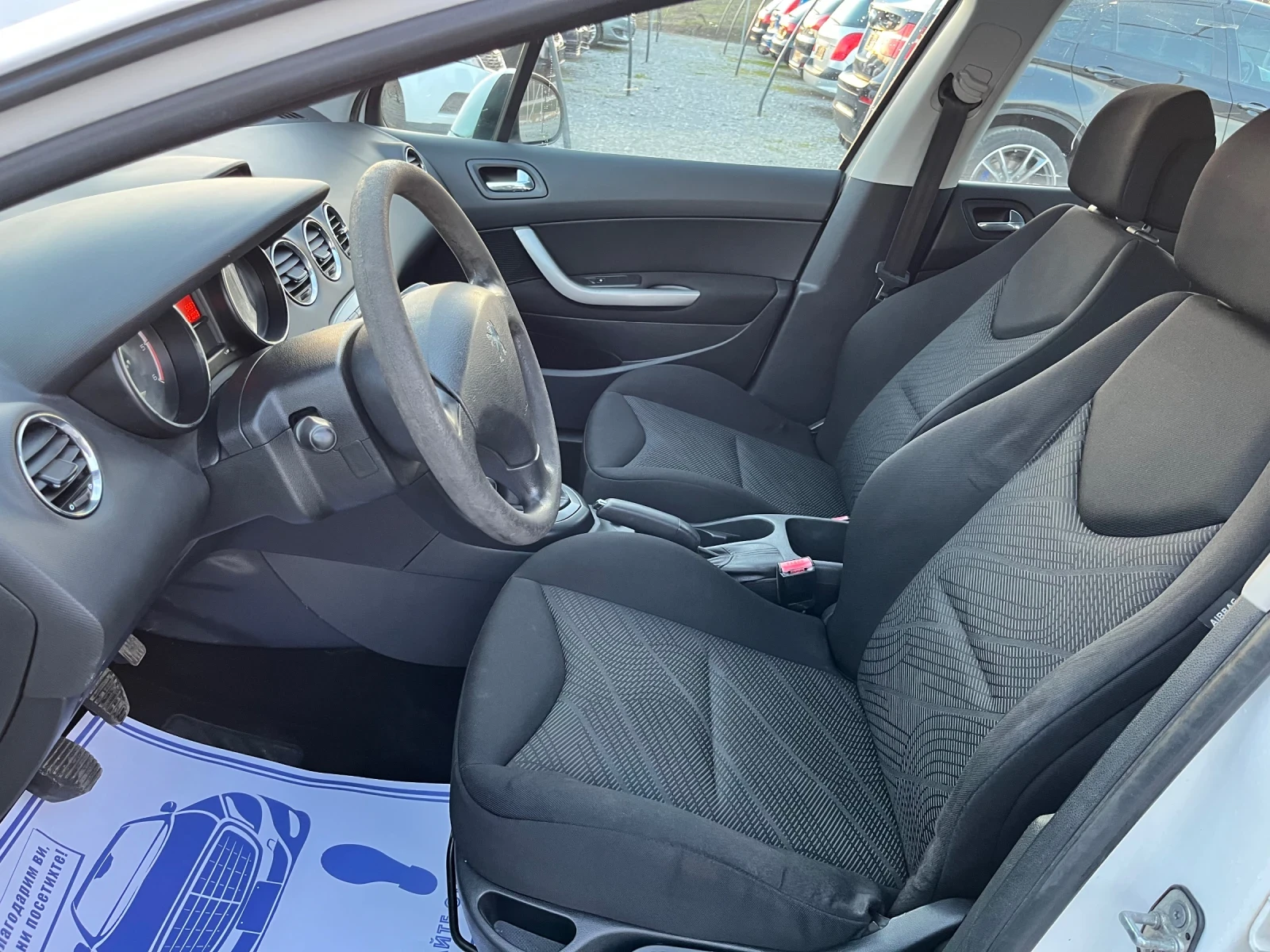 Peugeot 308 1.6 HDI - изображение 10