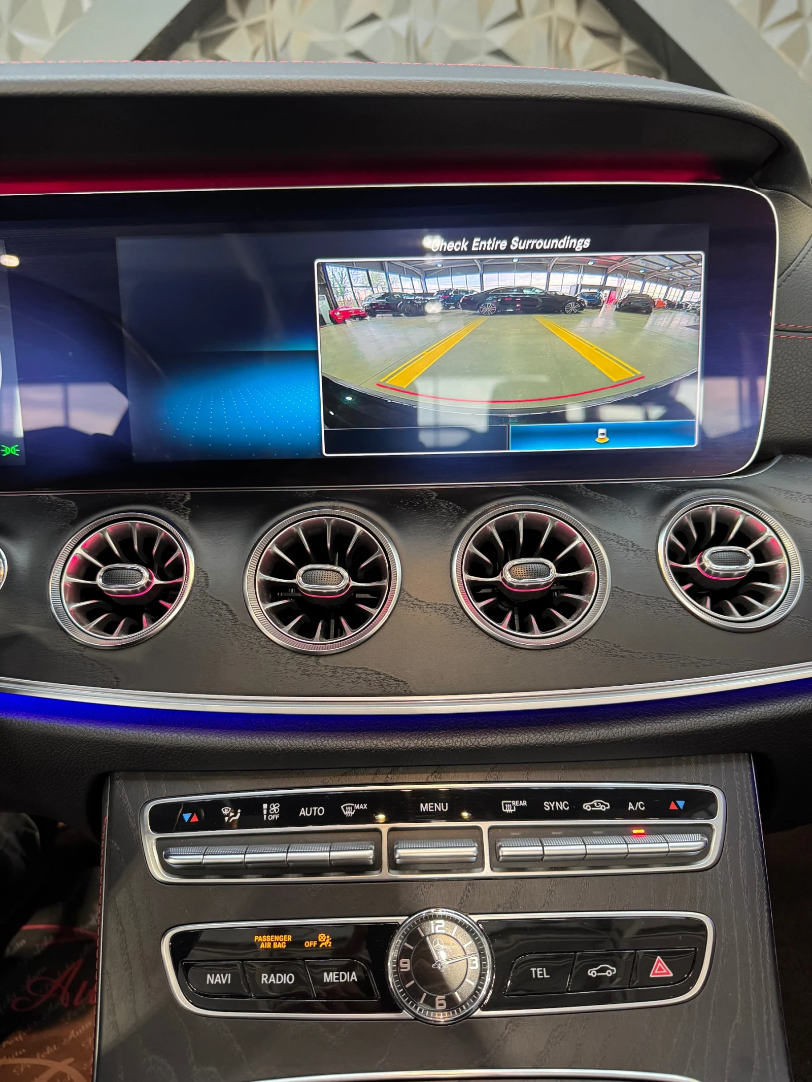 Mercedes-Benz E 53 AMG 4 MATIC * CABRIO * FULL Екстри * BURMESTER * , снимка 8 - Автомобили и джипове - 53889802