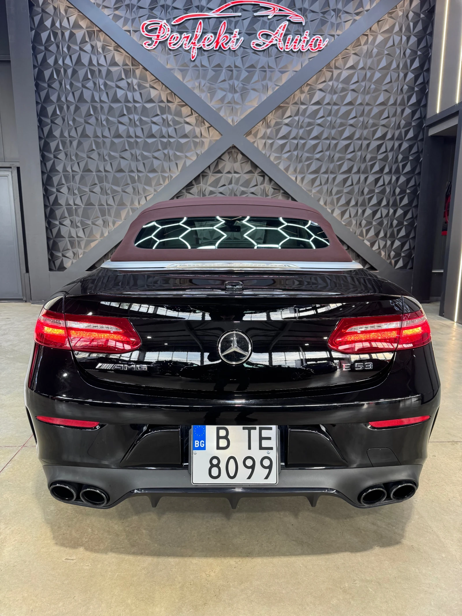 Mercedes-Benz E 53 AMG 4 MATIC * CABRIO * FULL Екстри * BURMESTER * , снимка 3 - Автомобили и джипове - 53889802