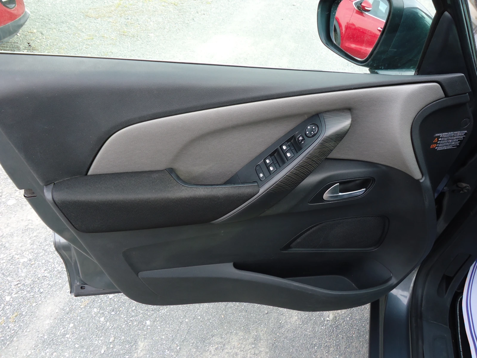 Citroen C4 Picasso 2.0 BlueHDI Навигация Камера, снимка 8 - Автомобили и джипове - 53915730