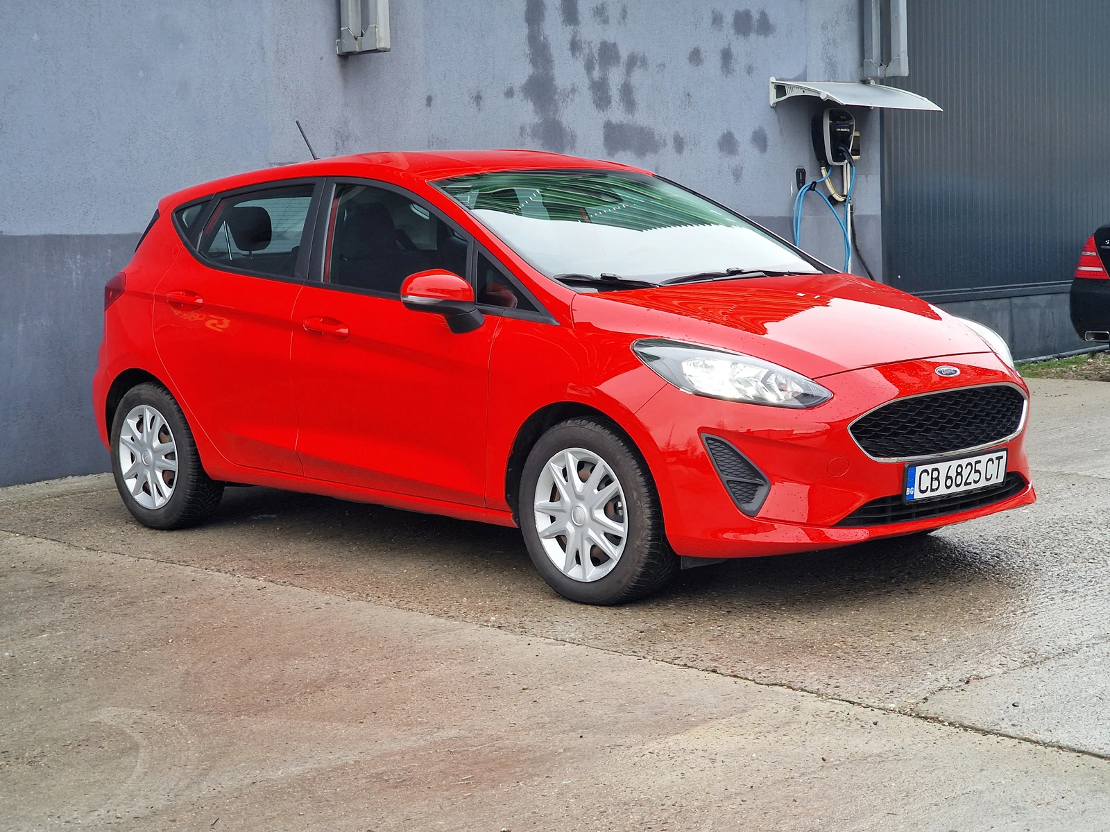 Ford Fiesta CONNECTED 1.1 Duratec От България, снимка 2 - Автомобили и джипове - 54003296