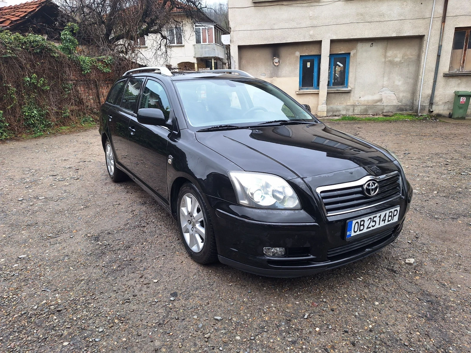 Toyota Avensis 2.2 d4d 150ps, снимка 3 - Автомобили и джипове - 54087912