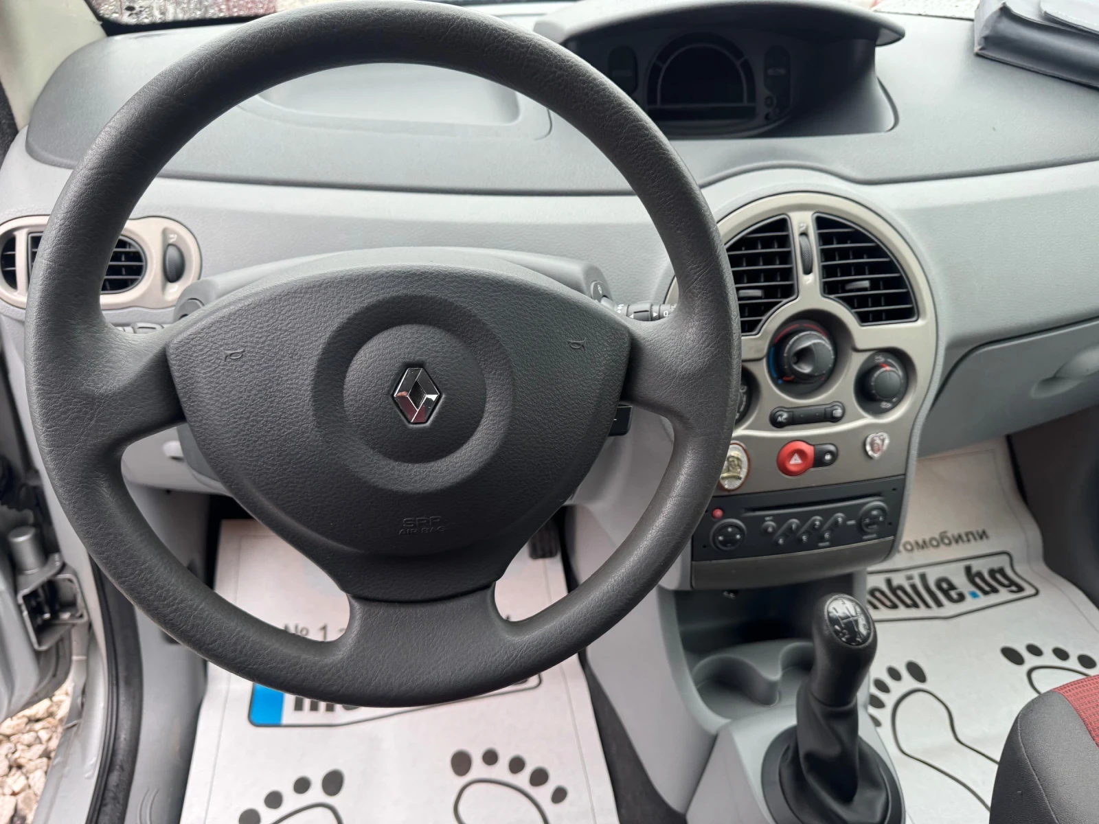 Renault Modus 1.2i KLIMA 118000km, снимка 12 - Автомобили и джипове - 54089930