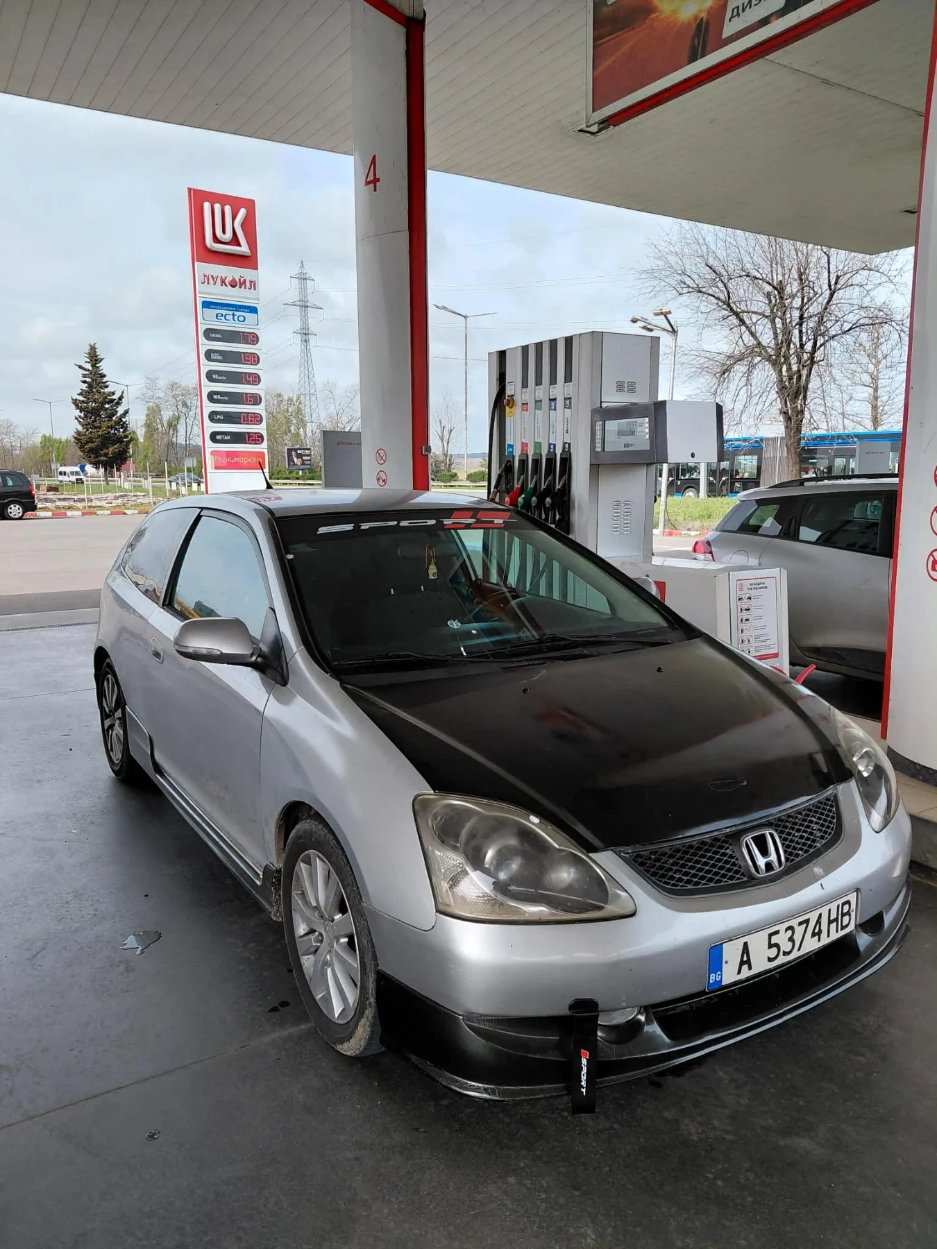 Honda Civic 7 генерация, снимка 8 - Автомобили и джипове - 54229991