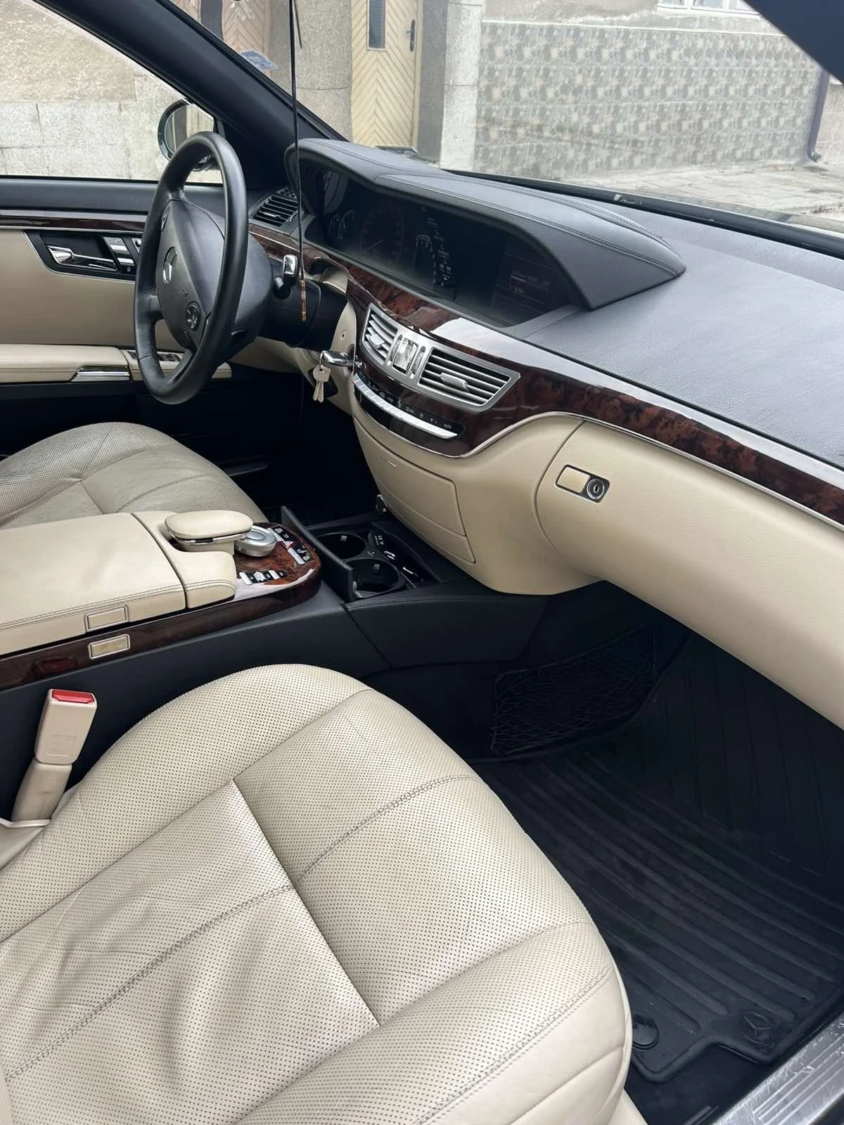 Mercedes-Benz S 550 Long, снимка 4 - Автомобили и джипове - 54294479