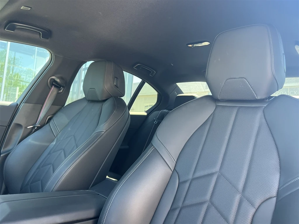 BMW 550 xDrive, снимка 13 - Автомобили и джипове - 54632853