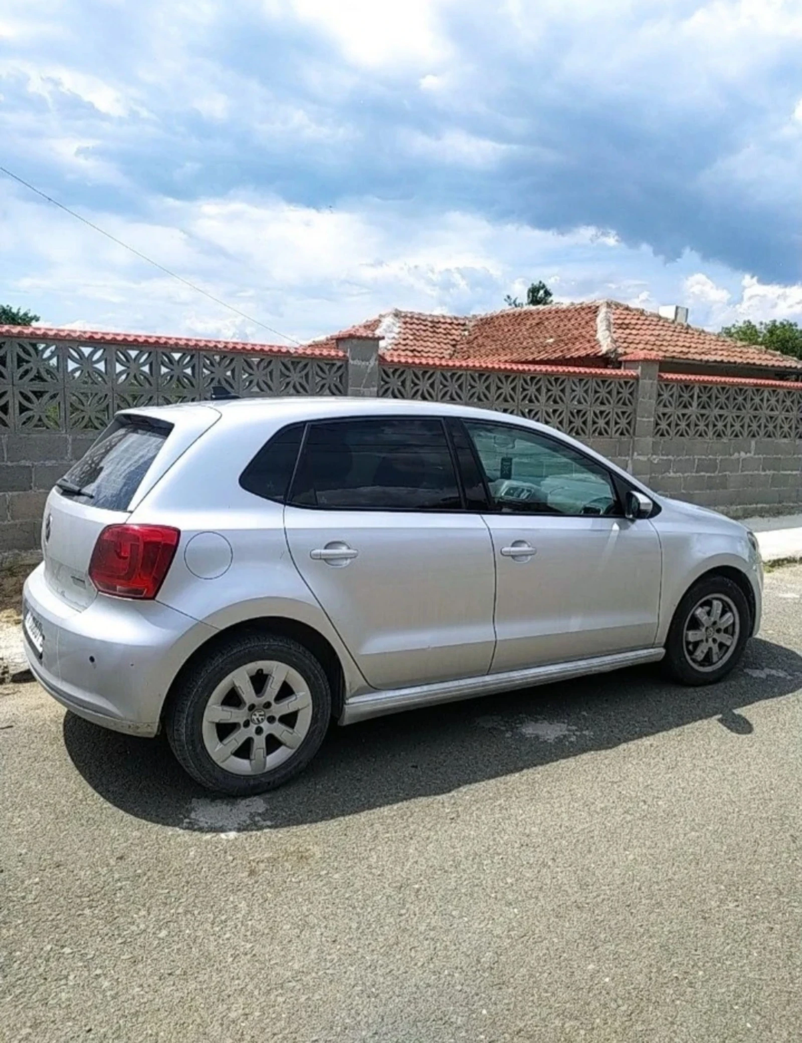 VW Polo, снимка 5 - Автомобили и джипове - 55071925